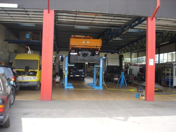 4. SEFAC Radgreifer 5,5 t  Hebebühne LKW - Image 3
